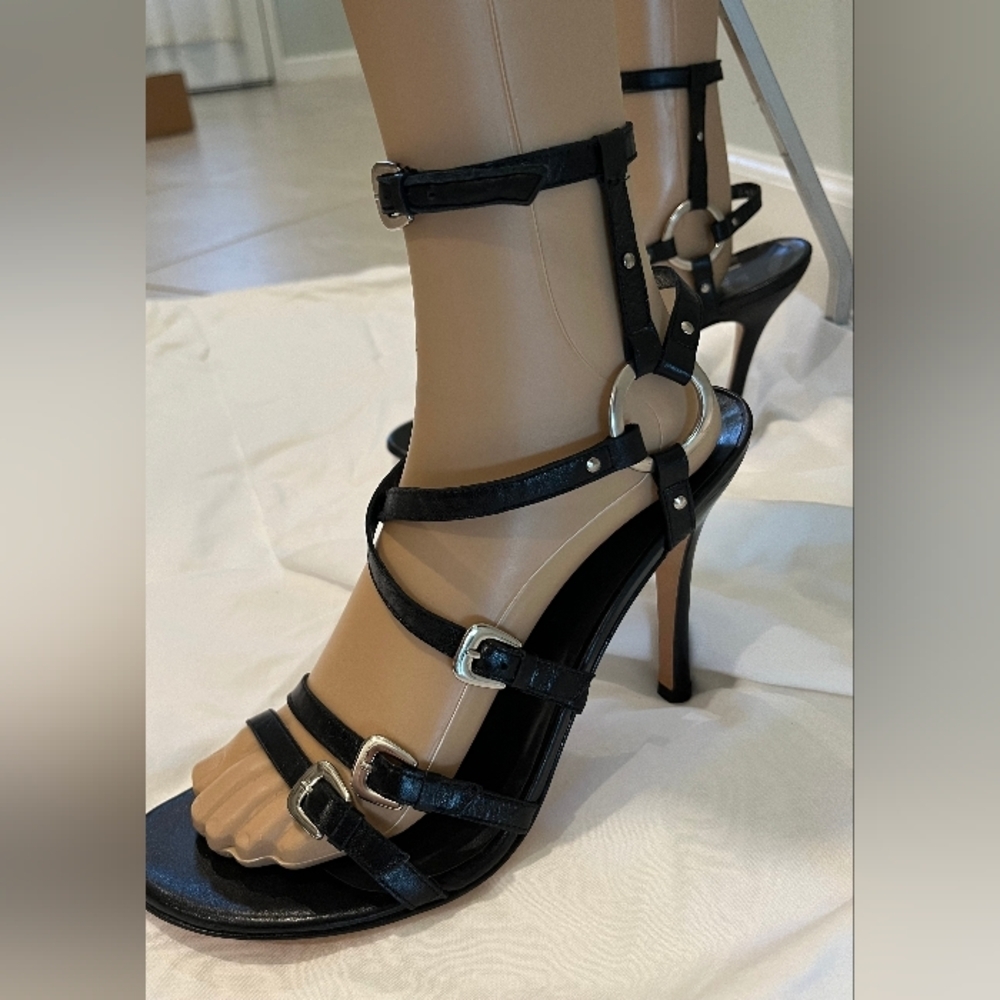 Stuart Weitzman Big Bang Sandals in Black Nappa Leather  Size‎ 10.5M   NWT